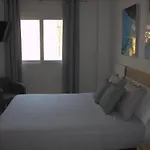 Rock Bay 22 Apartament